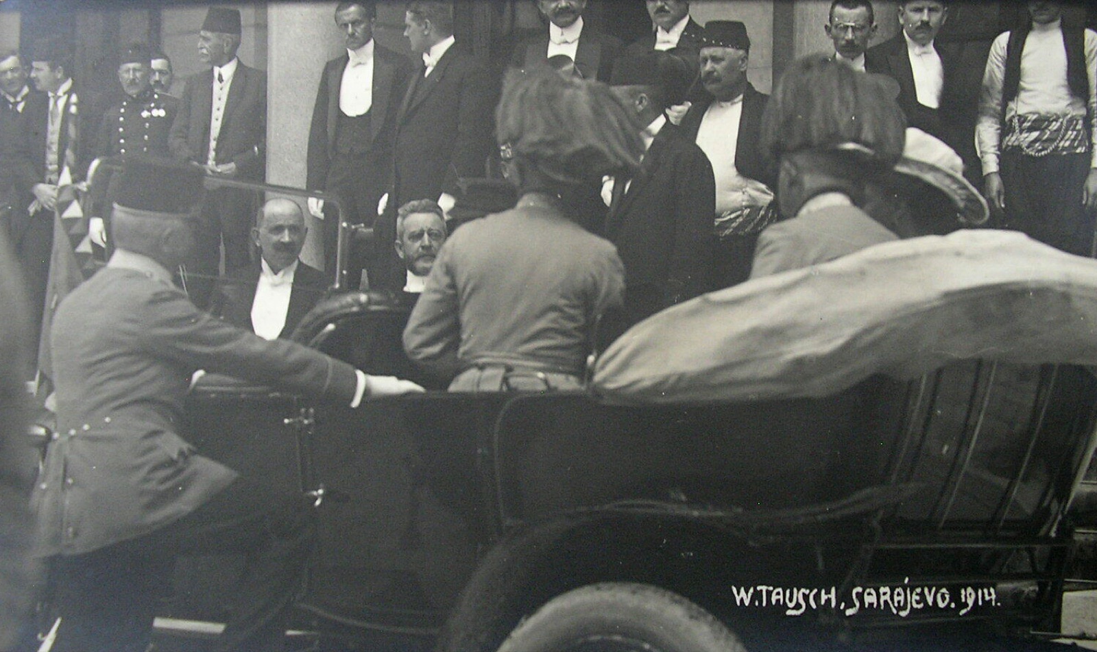 Franz Ferdinand and Sophie entering a car outside the Sarajevo town hall, 28 June 1914
